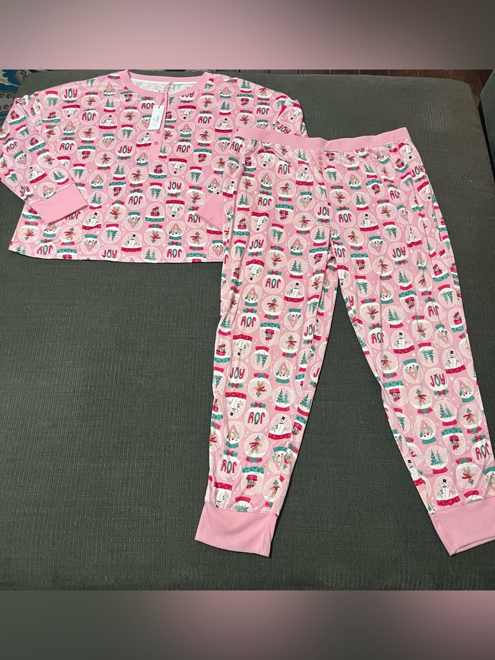 Women’s Pink Holiday 'Joy' Pajama Set NEW 1X